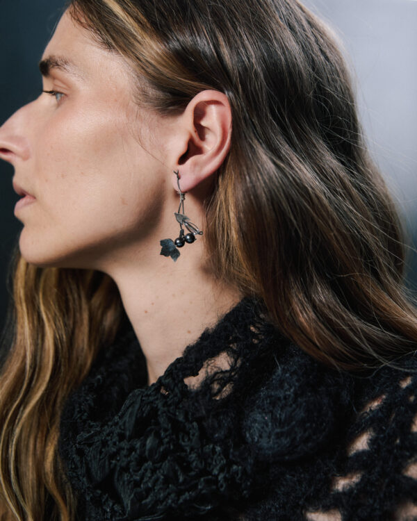 The earrings with topaz and river pearl - Image 2