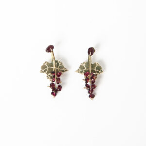 Earrings The red currants