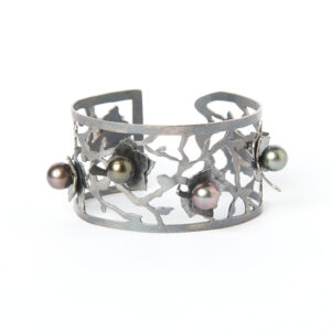 The bracelet Pick me up
