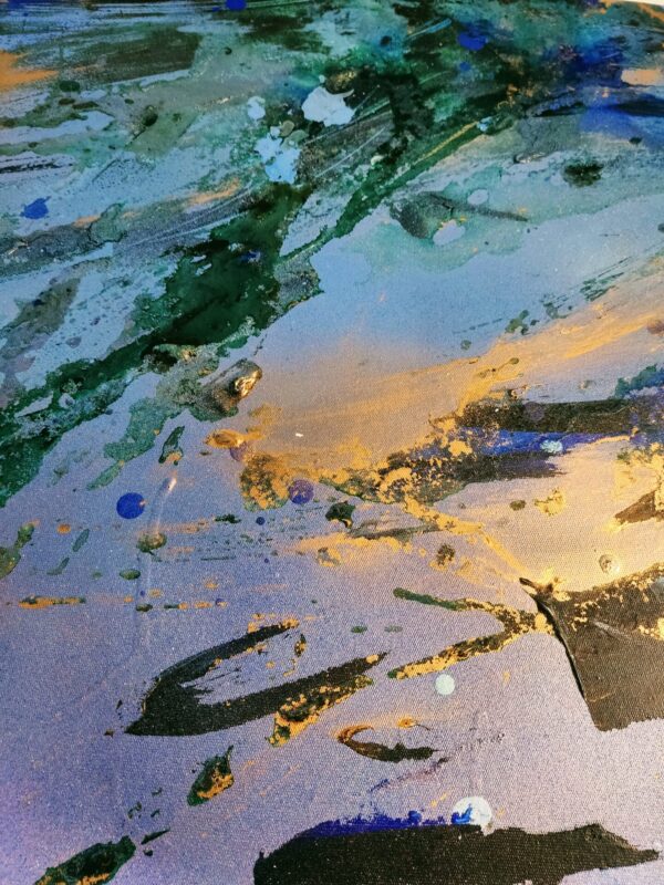 Into the depths - Image 2
