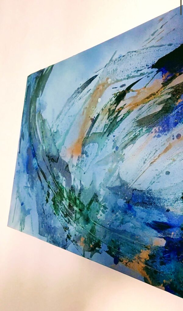 Into the depths - Image 3